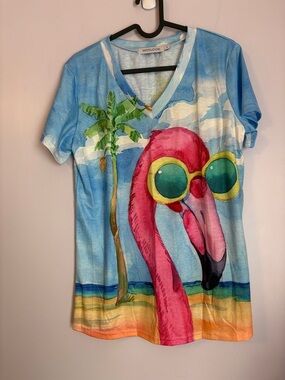 Misslook V neck Flamingo Beach Graphic T-shirt size S Coastal